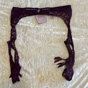 SAVAGE X Fenty Garter